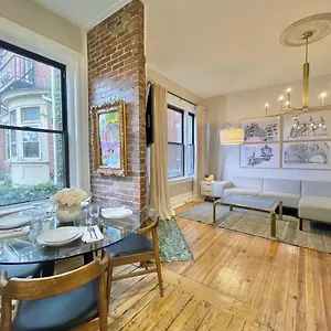 The Warhola Bloomfield By Luxe Pgh Apartment