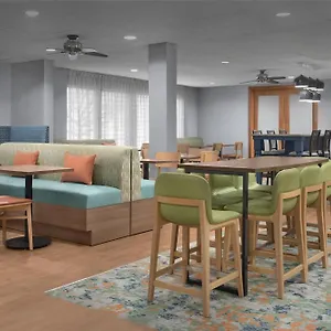 3* Hotel Hampton Greentree